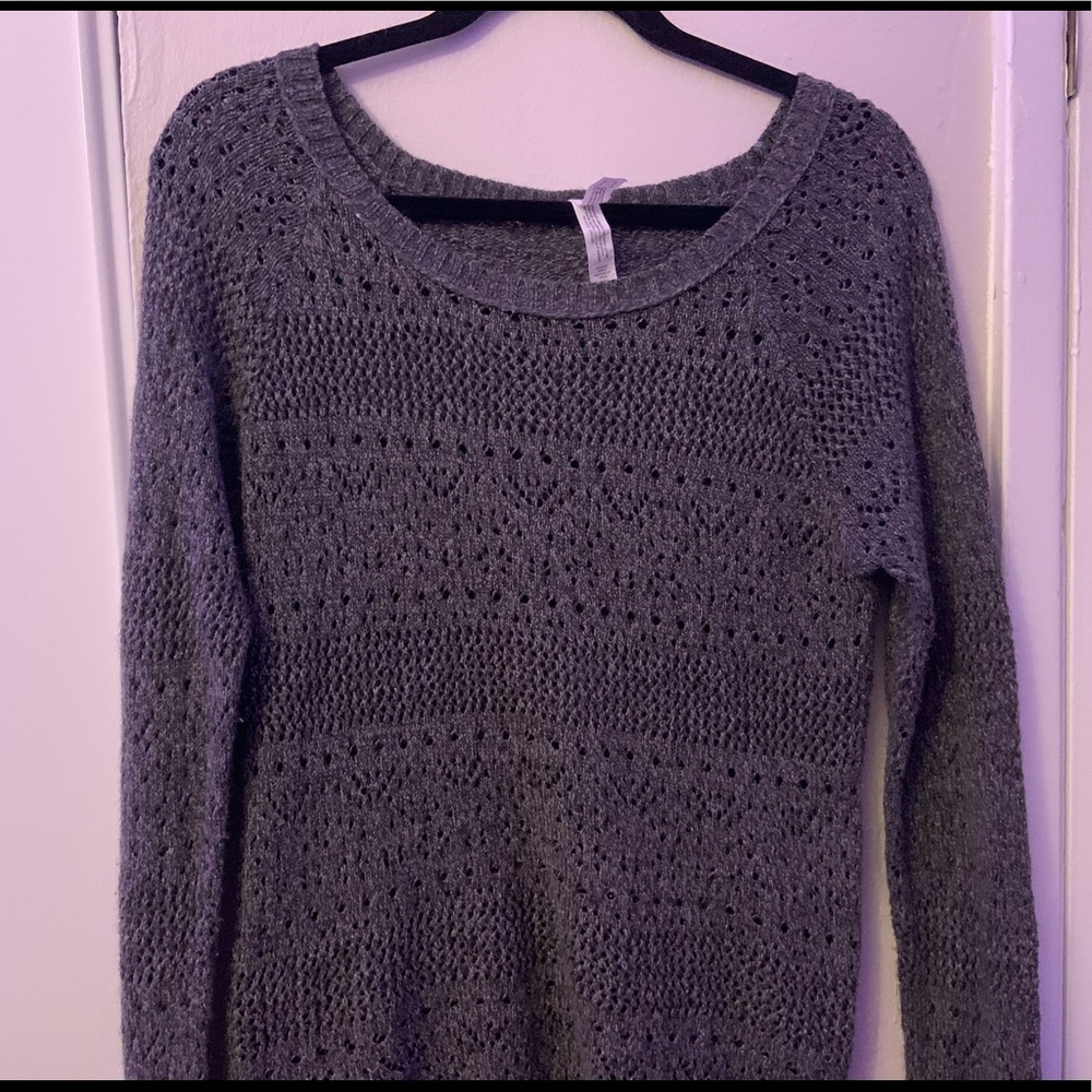Knit sweater